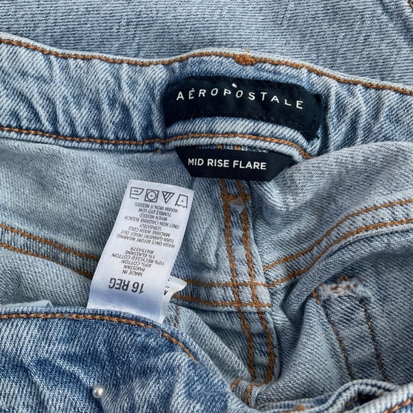 Aeropostale Jeans Flare Leg Mid Rise (16) - Picture 4 of 7